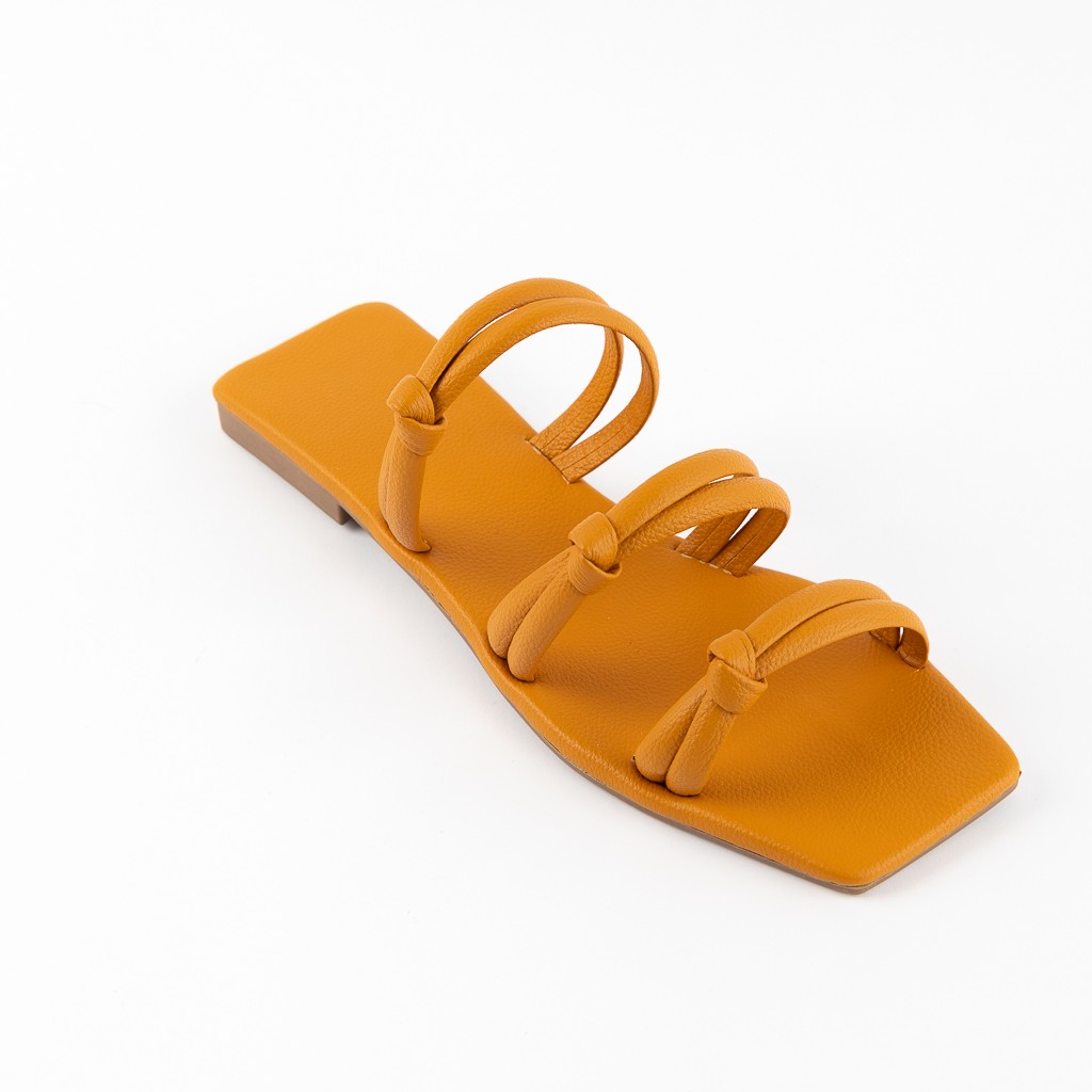Sandalia Hipatia Mostaza - AVANTI  Urban Shoes