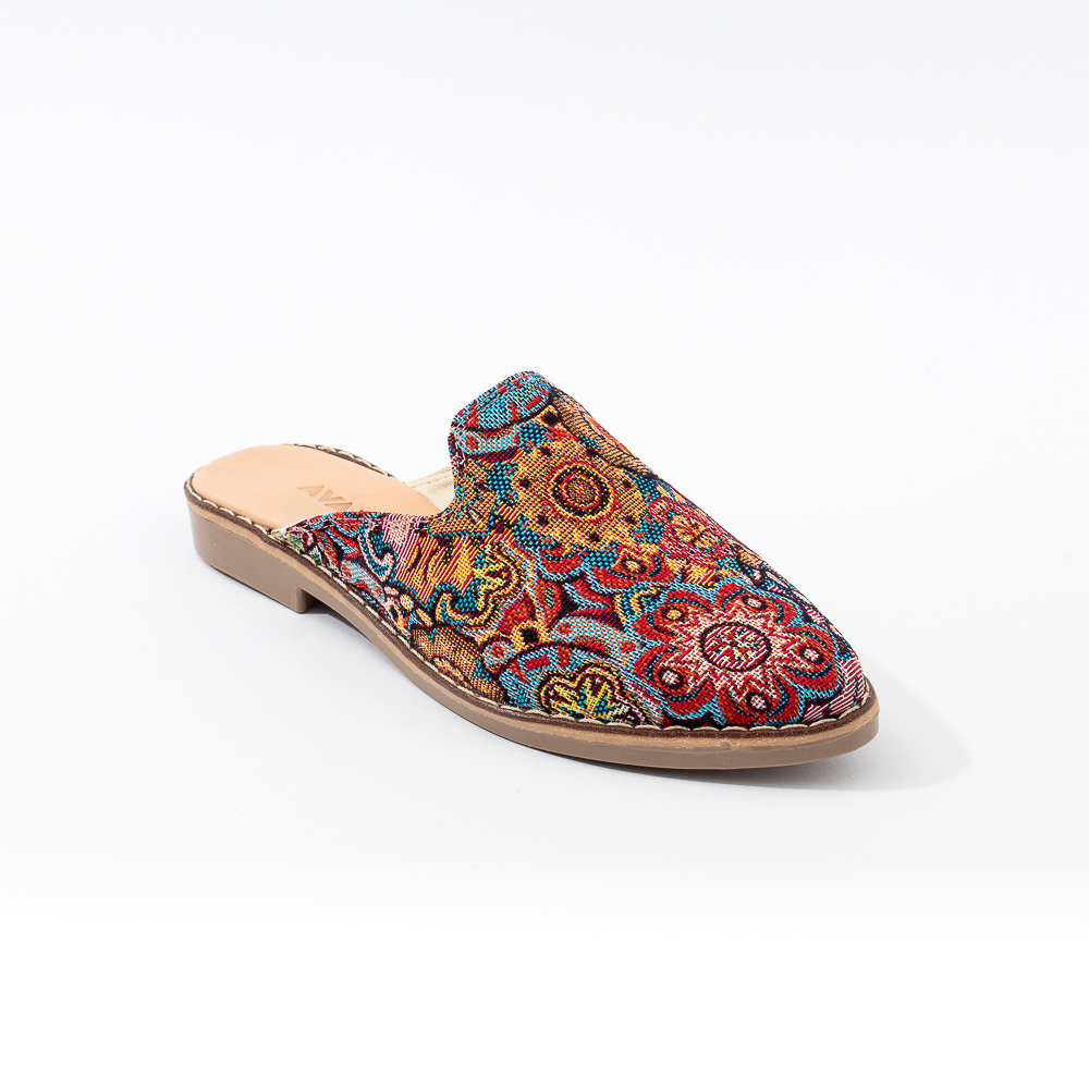 ZUECO CHICAMOCHA  - AVANTI  Urban Shoes